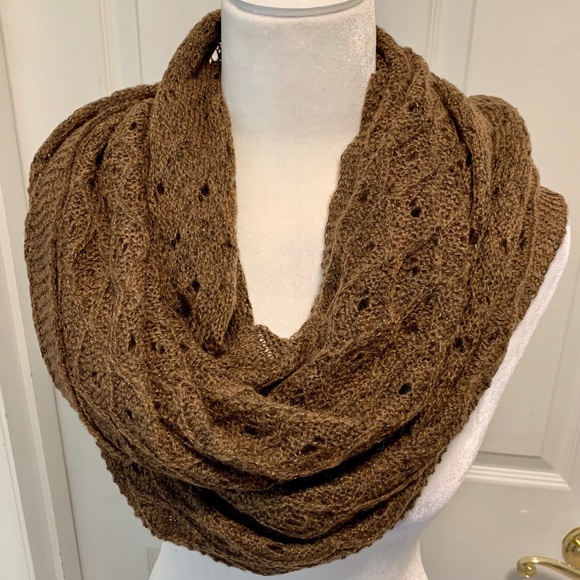 Large Open Knit Infinity Scarf/Wrap - Picture 3 of 8